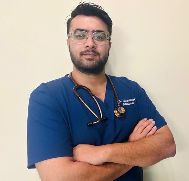 Dr. Deepshikhar Gupta